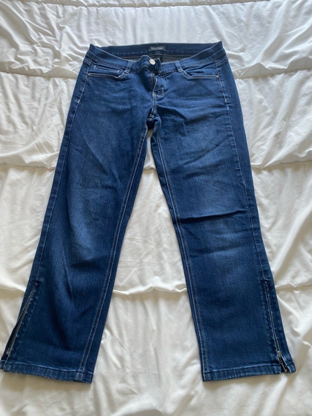 White House Black Market Indigo Capri Jeans with Ankle Zips